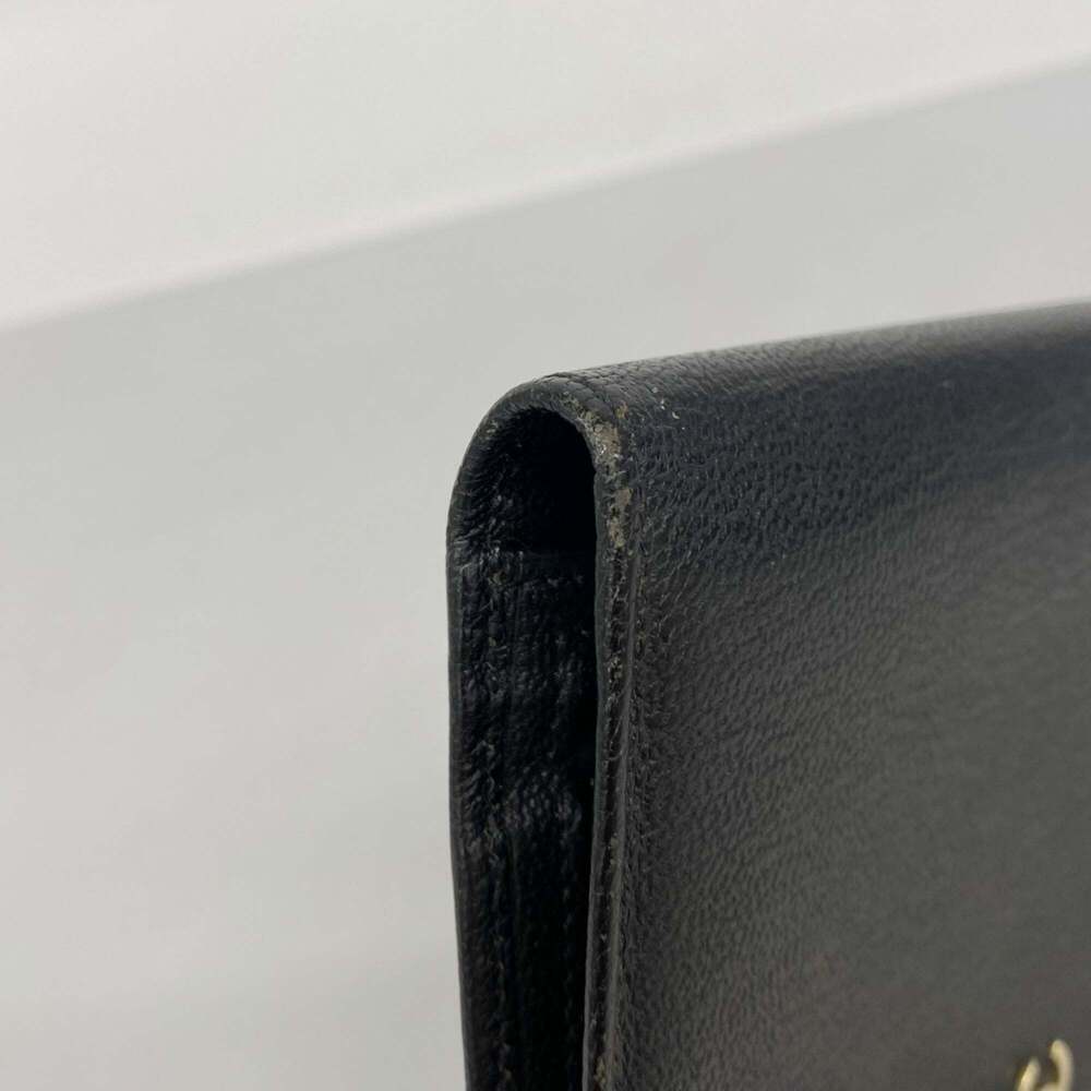 CHANEL Black Leather Wallet - Picture 5 of 13